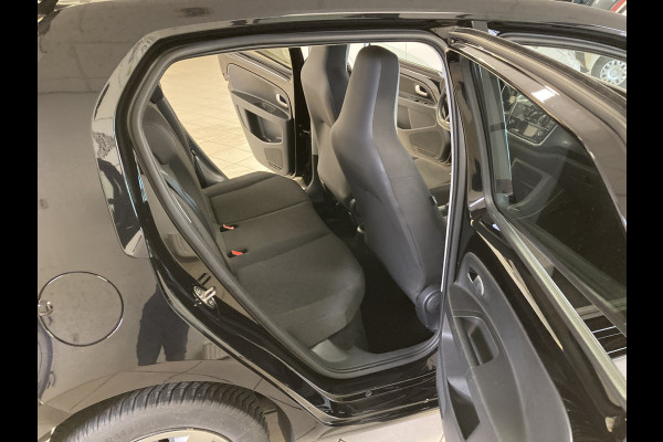 Volkswagen up! 1.0 BMT move up! | Airco | Bluetooth | 2019 | NAP