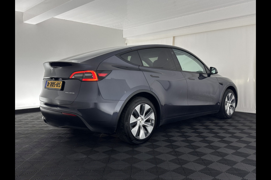 Tesla Model Y Long Range AWD 75 kWh [ 3-Fase ] {SOH-87%} (INCL-BTW) Aut. *PANO | AUTO-PILOT | LEATHER | NAVI-FULLMAP | MATRIX-LED | KEYLESS | CAMERA | DAB+ | HEATED-COMFORTSEATS | PRIVACY-GLASS | TOPVIEW |  19''ALU*