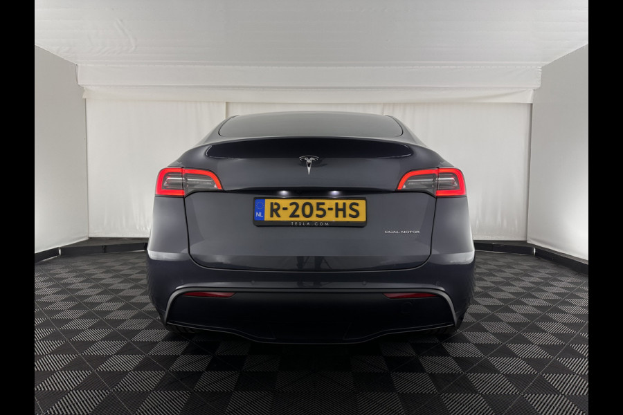 Tesla Model Y Long Range AWD 75 kWh [ 3-Fase ] {SOH-87%} (INCL-BTW) Aut. *PANO | AUTO-PILOT | LEATHER | NAVI-FULLMAP | MATRIX-LED | KEYLESS | CAMERA | DAB+ | HEATED-COMFORTSEATS | PRIVACY-GLASS | TOPVIEW |  19''ALU*