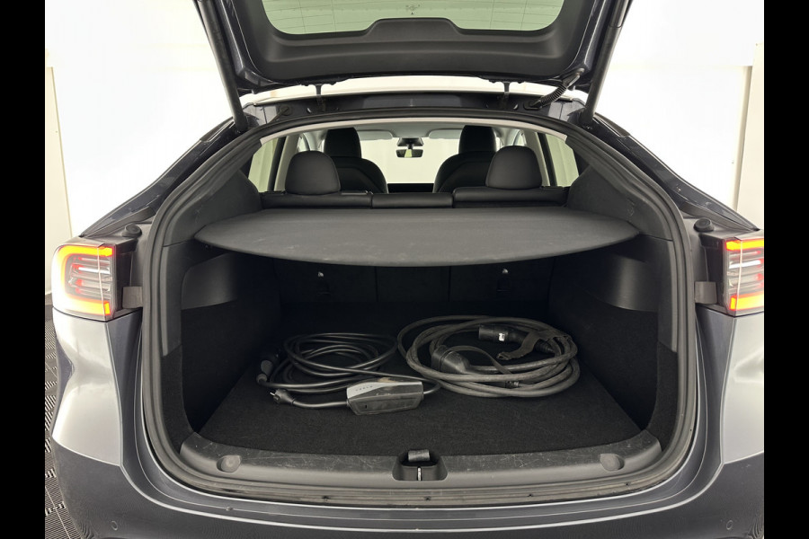 Tesla Model Y Long Range AWD 75 kWh [ 3-Fase ] {SOH-87%} (INCL-BTW) Aut. *PANO | AUTO-PILOT | LEATHER | NAVI-FULLMAP | MATRIX-LED | KEYLESS | CAMERA | DAB+ | HEATED-COMFORTSEATS | PRIVACY-GLASS | TOPVIEW |  19''ALU*