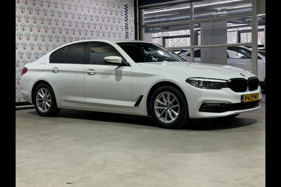 BMW 5 Serie 530e iPerformance Executive Leder/Navi/Camera/Chrome delete