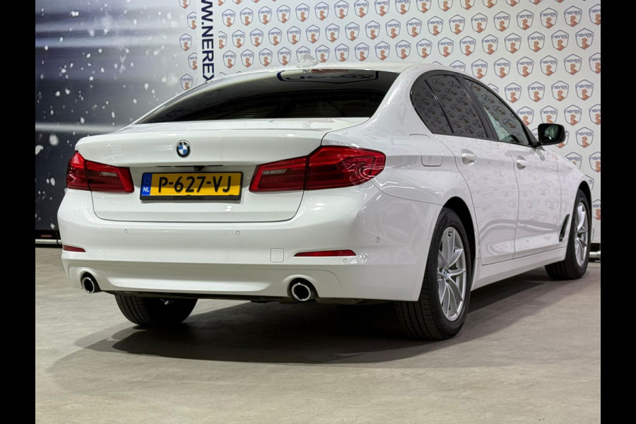 BMW 5 Serie 530e iPerformance Executive Leder/Navi/Camera/Chrome delete