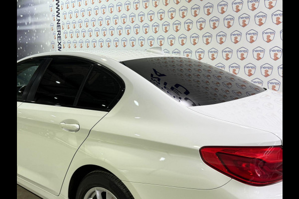 BMW 5 Serie 530e iPerformance Executive Leder/Navi/Camera/Chrome delete