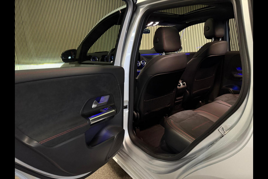 Mercedes-Benz B-Klasse 250e AMG STYLING-PANORAMA-KEYLESS-DISCTRONIC-CAMERA-HEAD UP-ZEER COMPLEET