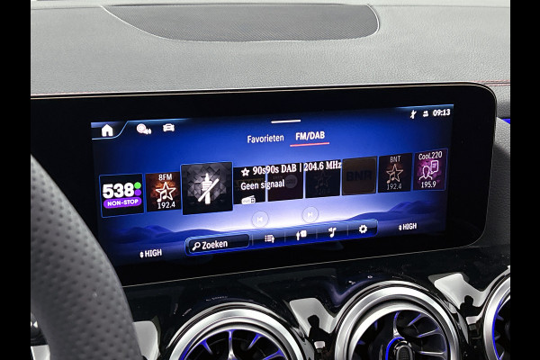 Mercedes-Benz EQA 250+ Business Solution AMG 71 kWh | Nightpakket | 20 inch AMG velgen | Memorypakket | Augmented Reality navigatie | Burmester® 3D sound systeem | 360° camera | Head-up display | Panoramaschuifdak | GUARD 360° Voertuigbescherming Plus |
