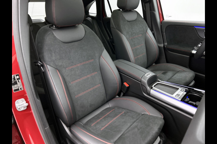 Mercedes-Benz EQA 250+ Business Solution AMG 71 kWh | Nightpakket | 20 inch AMG velgen | Memorypakket | Augmented Reality navigatie | Burmester® 3D sound systeem | 360° camera | Head-up display | Panoramaschuifdak | GUARD 360° Voertuigbescherming Plus |