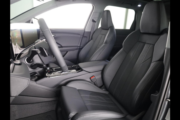 Audi Q6 e-tron Advanced edition 83Kwh 252 pk SUV | Tech pakket plus | Glazen panoramadak | Sportstoelen | Frunk |