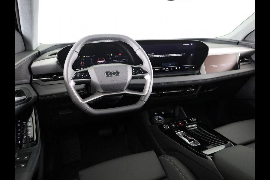 Audi Q6 e-tron Advanced edition 83Kwh 252 pk SUV | Tech pakket plus | Glazen panoramadak | Sportstoelen | Frunk |