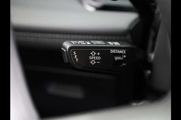 Audi Q6 e-tron Advanced edition 83Kwh 252 pk SUV | Tech pakket plus | Glazen panoramadak | Sportstoelen | Frunk |