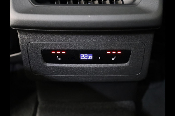 Audi Q6 e-tron Advanced edition 83Kwh 252 pk SUV | Tech pakket plus | Glazen panoramadak | Sportstoelen | Frunk |