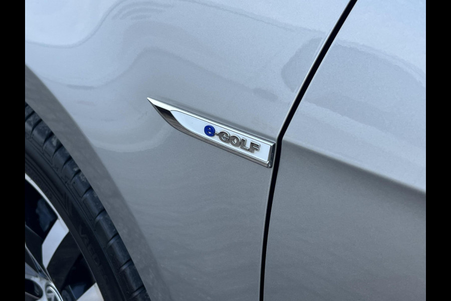 Volkswagen e-Golf e-Golf Verwarmde voorstoelen | Lederen bekleding | Achteruitrijcamera | Warmtepomp