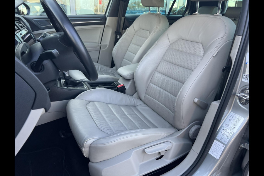 Volkswagen e-Golf e-Golf Verwarmde voorstoelen | Lederen bekleding | Achteruitrijcamera | Warmtepomp