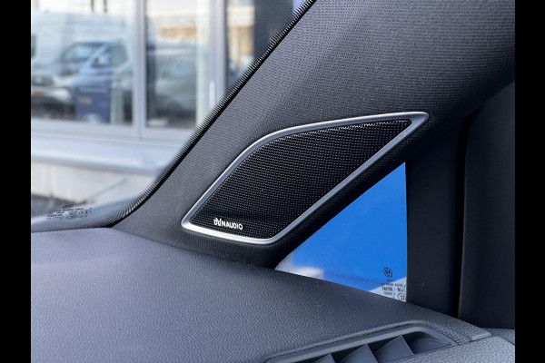 Volkswagen e-Golf e-Golf Verwarmde voorstoelen | Lederen bekleding | Achteruitrijcamera | Warmtepomp