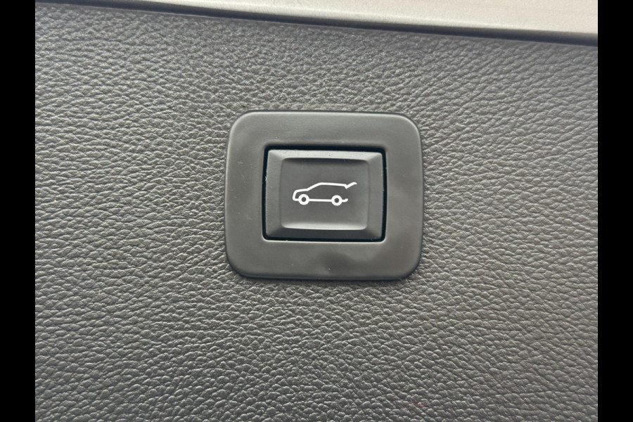 Opel Astra Sports Tourer 1.4 Innovation Dealer Onderhouden,Trekhaak,Navi,Camera,Halfleder,150pk,Rijstrooksensor,Clima,Cruise,PDC V+A,Keyless,BSD,Elekt.Stoel,Nieuwe Apk bij Aflevering