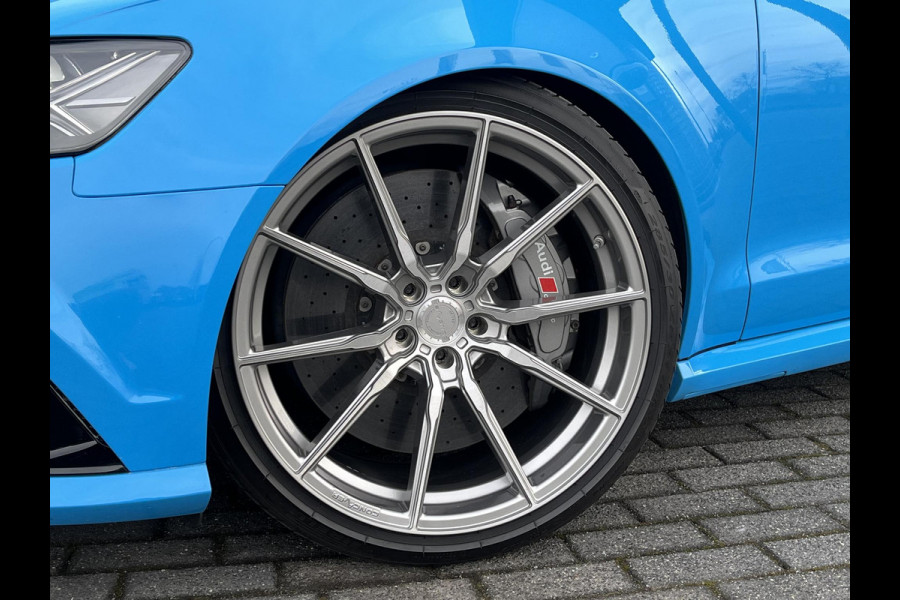 Audi RS6 *PERFORMANCE*CERAMIC*SOFCL*B&O*HUD*AKRA*KW*CONCAVE