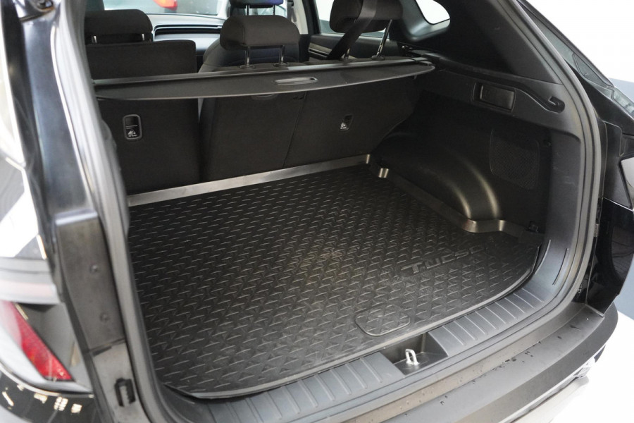 Hyundai Tucson 1.6 T-GDI PHEV Comfort 4WD | 360 Camera | Panoramadak | Navigatie | Trekhaak | Keyless