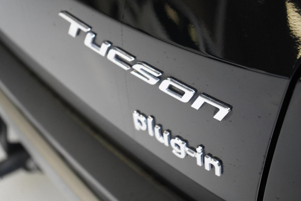 Hyundai Tucson 1.6 T-GDI PHEV Comfort 4WD | 360 Camera | Panoramadak | Navigatie | Trekhaak | Keyless