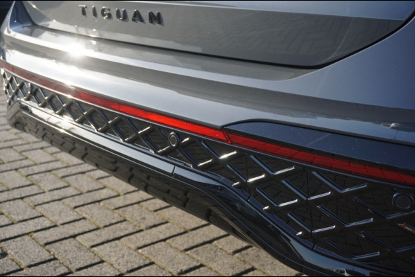 Volkswagen Tiguan 1.5 TSI eHybrid 272 PK R-Line Plus | 2.000KG TREKGEWICHT