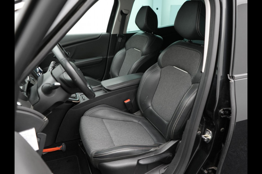 Renault Grand Scénic 1.3 TCe Intens 7p. - Navi - Trekhaak - Camera - Org.NL