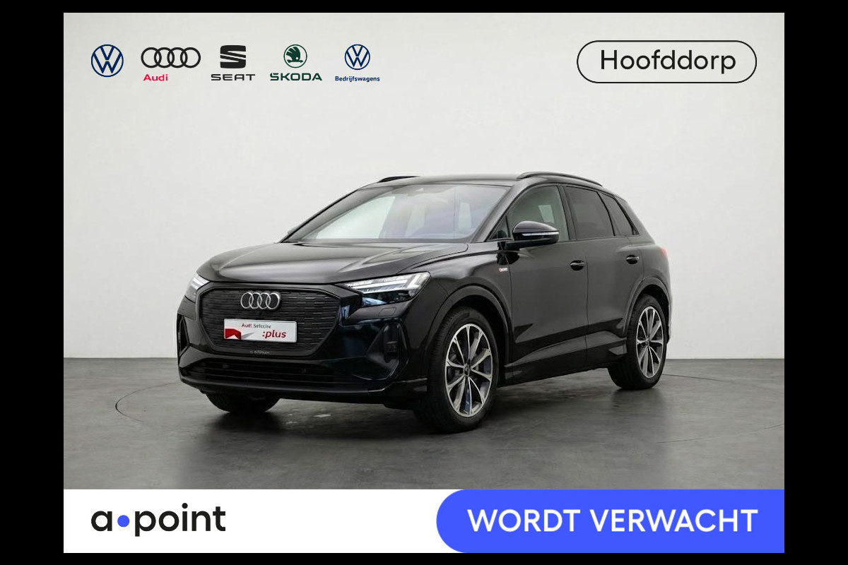 Audi Q4 e-tron 40 S edition 77 kWh 204pk | Panoramadak | Elektrisch verstelbare voorstoelen | Memory | Head Up Display | Trekhaak