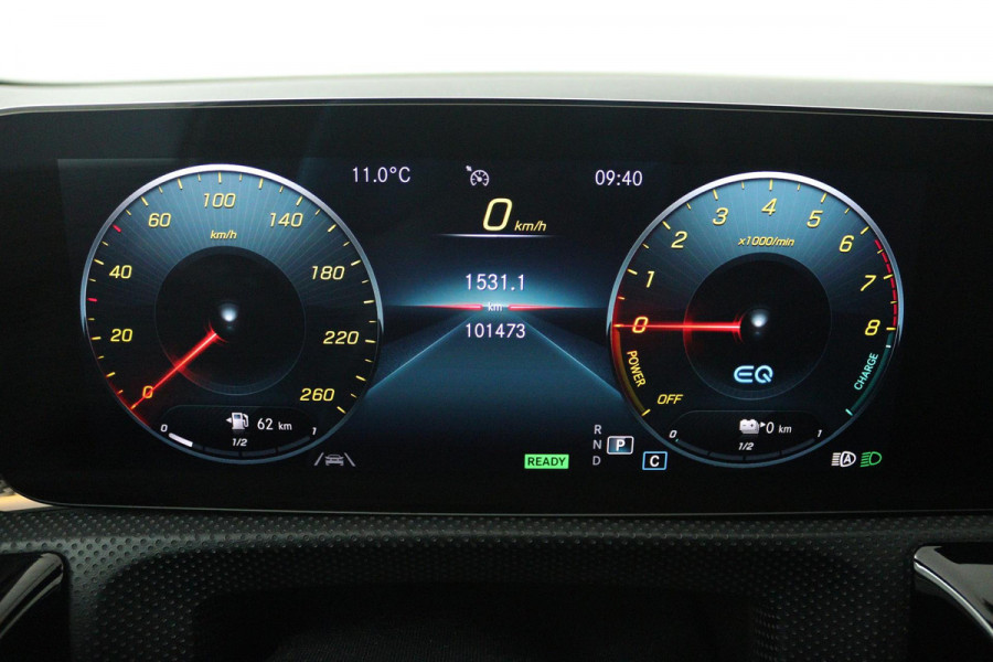 Mercedes-Benz A-Klasse 250 e Business Solution Luxury Limited (PANORAMADAK, STOELVERWARMING, ELEKTR STOELEN, SFEERVERLICHTING)