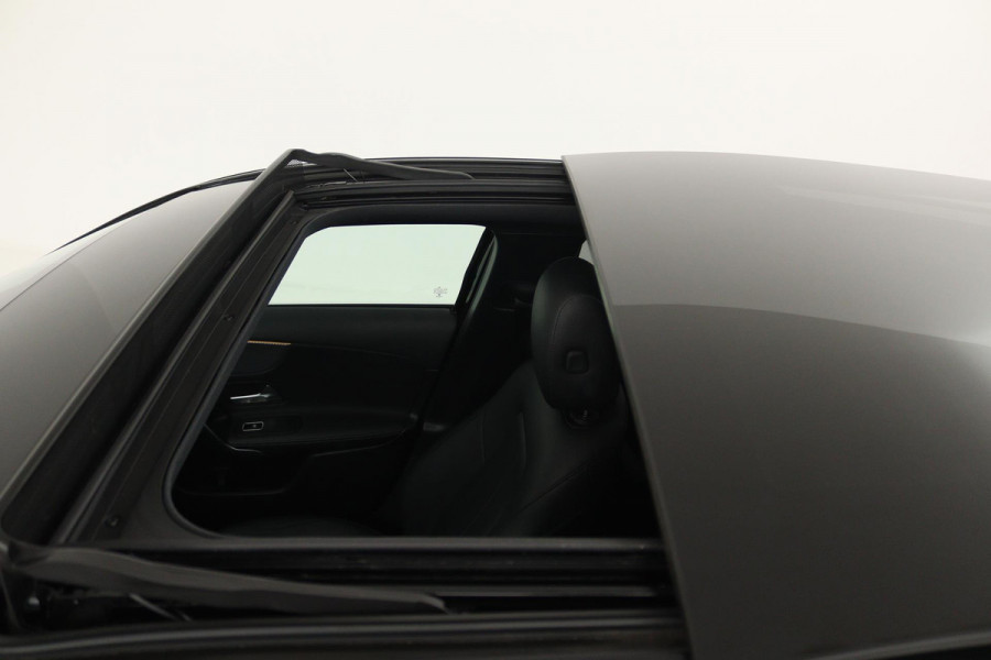 Mercedes-Benz A-Klasse 250 e Business Solution Luxury Limited (PANORAMADAK, STOELVERWARMING, ELEKTR STOELEN, SFEERVERLICHTING)