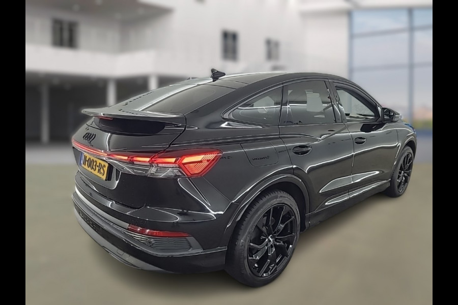 Audi Q4 Sportback e-tron 40 Launch edition Advanced Plus 77 kWh | S-Line | Sonos | Stoelverwarming | Adaptive Cruise Control | Camera | Apple Carplay | Navigatie | Keyless | RS Seats | Leer | Matrix LED |