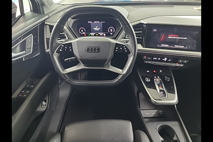 Audi Q4 Sportback e-tron 40 Launch edition Advanced Plus 77 kWh | S-Line | Sonos | Stoelverwarming | Adaptive Cruise Control | Camera | Apple Carplay | Navigatie | Keyless | RS Seats | Leer | Matrix LED |