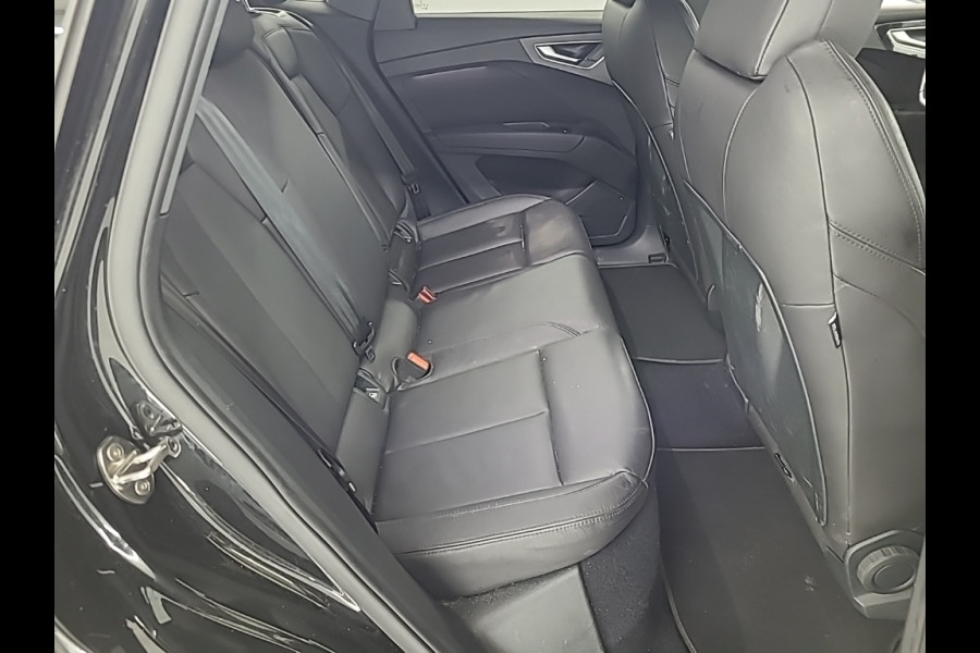 Audi Q4 Sportback e-tron 40 Launch edition Advanced Plus 77 kWh | S-Line | Sonos | Stoelverwarming | Adaptive Cruise Control | Camera | Apple Carplay | Navigatie | Keyless | RS Seats | Leer | Matrix LED |