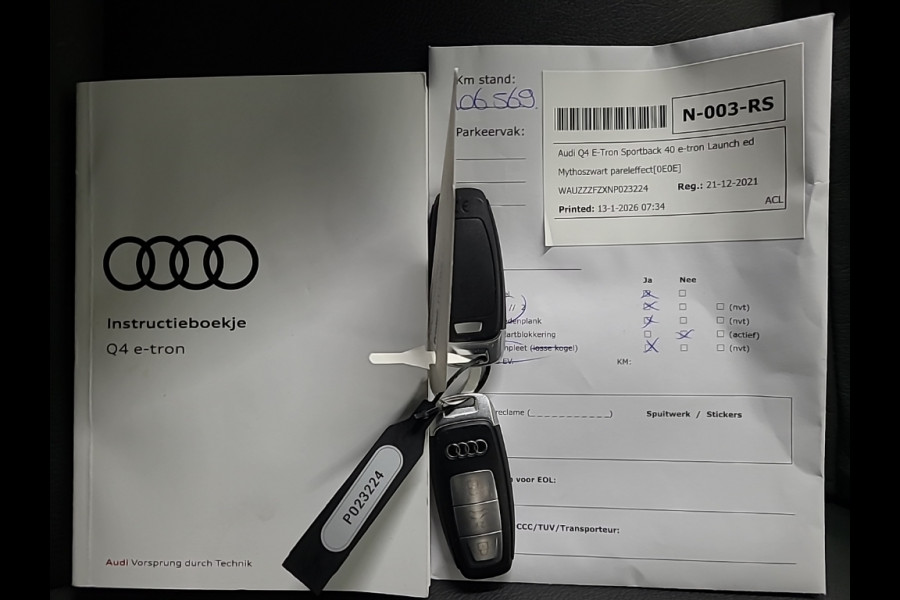 Audi Q4 Sportback e-tron 40 Launch edition Advanced Plus 77 kWh | S-Line | Sonos | Stoelverwarming | Adaptive Cruise Control | Camera | Apple Carplay | Navigatie | Keyless | RS Seats | Leer | Matrix LED |