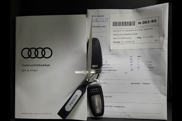 Audi Q4 Sportback e-tron 40 Launch edition Advanced Plus 77 kWh | S-Line | Sonos | Stoelverwarming | Adaptive Cruise Control | Camera | Apple Carplay | Navigatie | Keyless | RS Seats | Leer | Matrix LED |