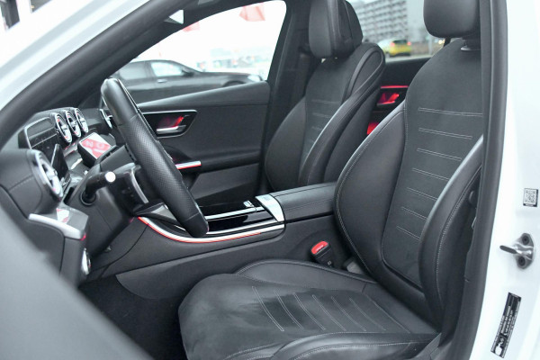 Mercedes-Benz C-Klasse 300 AMG Night. Pano, Carbon, Digital, Camera, Dodeh, 19'', CarPlay!