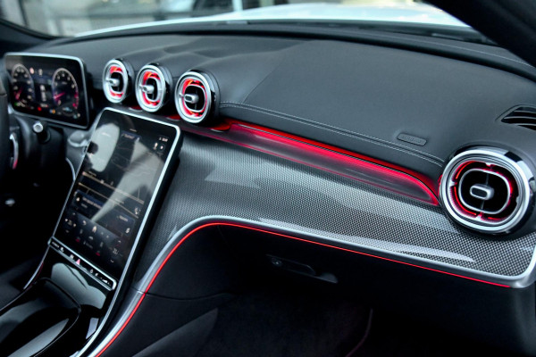 Mercedes-Benz C-Klasse 300 AMG Night. Pano, Carbon, Digital, Camera, Dodeh, 19'', CarPlay!