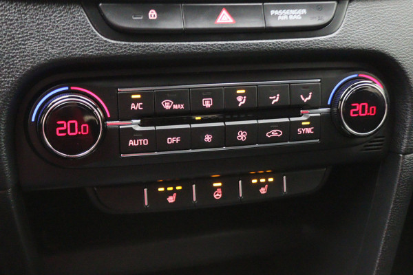 Kia Ceed Sportswagon 1.4 T-GDi Automaat DynamicPlusLine Climate, Apple Carplay, ACC, Camera, Verwarmd Stuurwiel, Trekhaak, 16''