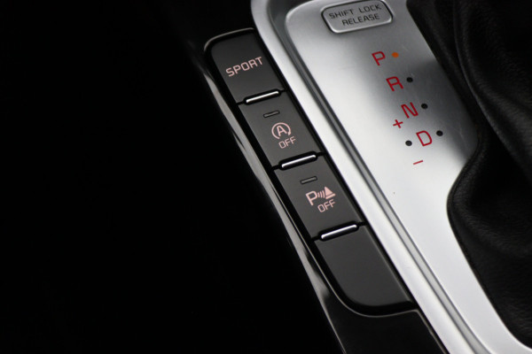 Kia Ceed Sportswagon 1.4 T-GDi Automaat DynamicPlusLine Climate, Apple Carplay, ACC, Camera, Verwarmd Stuurwiel, Trekhaak, 16''
