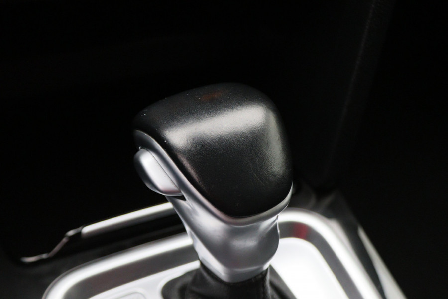 Kia Ceed Sportswagon 1.4 T-GDi Automaat DynamicPlusLine Climate, Apple Carplay, ACC, Camera, Verwarmd Stuurwiel, Trekhaak, 16''