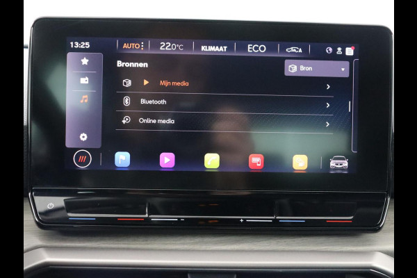 Seat Leon 1.4 TSI eHybrid PHEV Xcellence | Adaptive cruise | Carplay | Sfeerverlichting | Navigatie | Leder/Alcantara | Camera | Digital Cockpit | Plug In