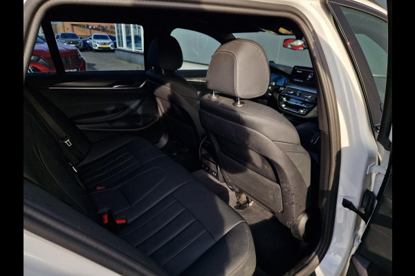 BMW 5 Serie Touring 530e xDrive M Sport /Led /Adap Cruise