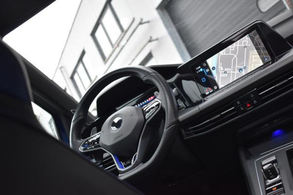 Volkswagen Golf 2.0 TSI R 4Motion Pano Lane ACC H&K Camera Drift