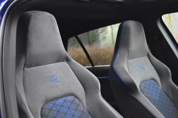 Volkswagen Golf 2.0 TSI R 4Motion Pano Lane ACC H&K Camera Drift