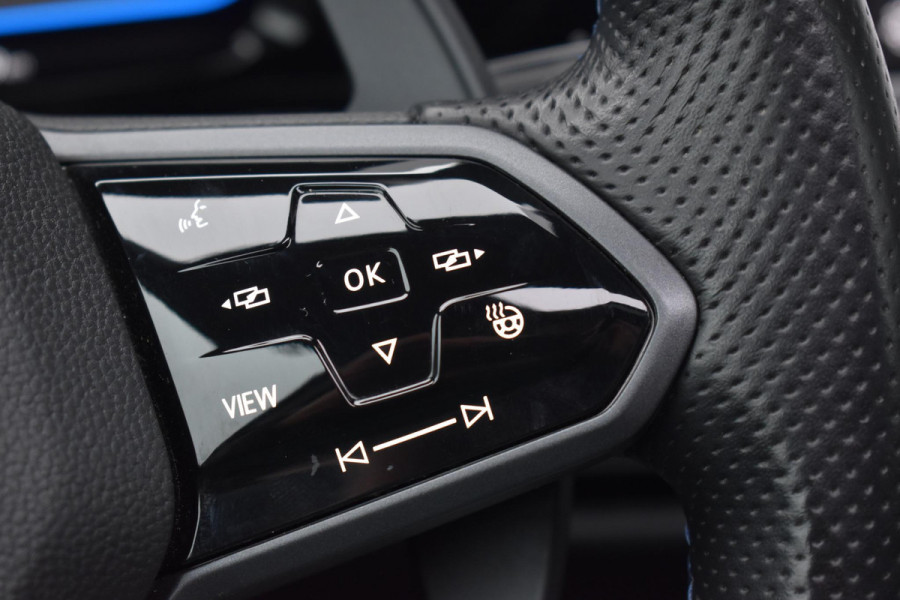 Volkswagen Golf 2.0 TSI R 4Motion Pano Lane ACC H&K Camera Drift