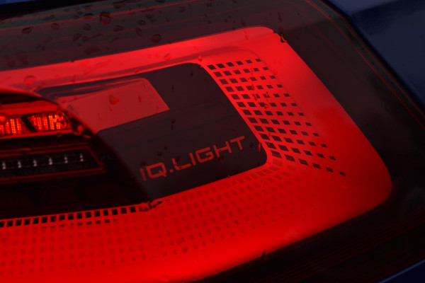 Volkswagen Golf 2.0 TSI R 4Motion Pano Lane ACC H&K Camera Drift