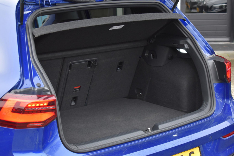 Volkswagen Golf 2.0 TSI R 4Motion Pano Lane ACC H&K Camera Drift