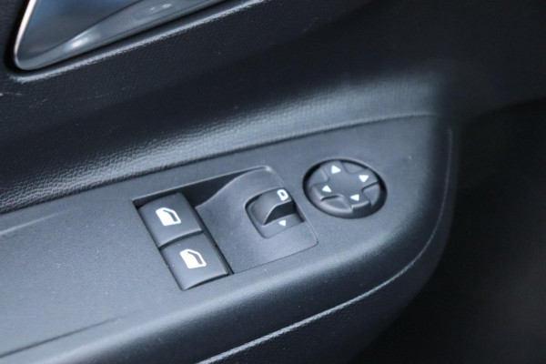 Opel Corsa 1.2 Edition org. NL-auto camera achter