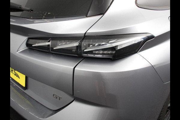 Peugeot 308 1.2 PureTech GT Climate control Adaptive cruise control Parkeersensoren Achteruitrijcamera Navigatie  LED Apple Carplay/ Android Auto