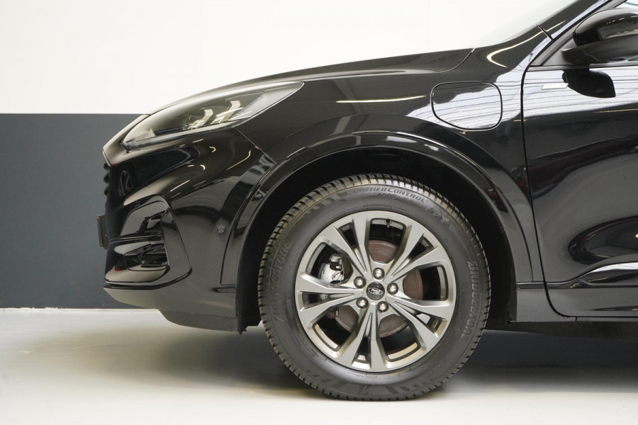Ford Kuga 2.5 PHEV ST-Line | Panoramadak | Stoelverwarming | Blind-Spot | Stuurverwarming | Apple Carplay | All-seasonbanden |