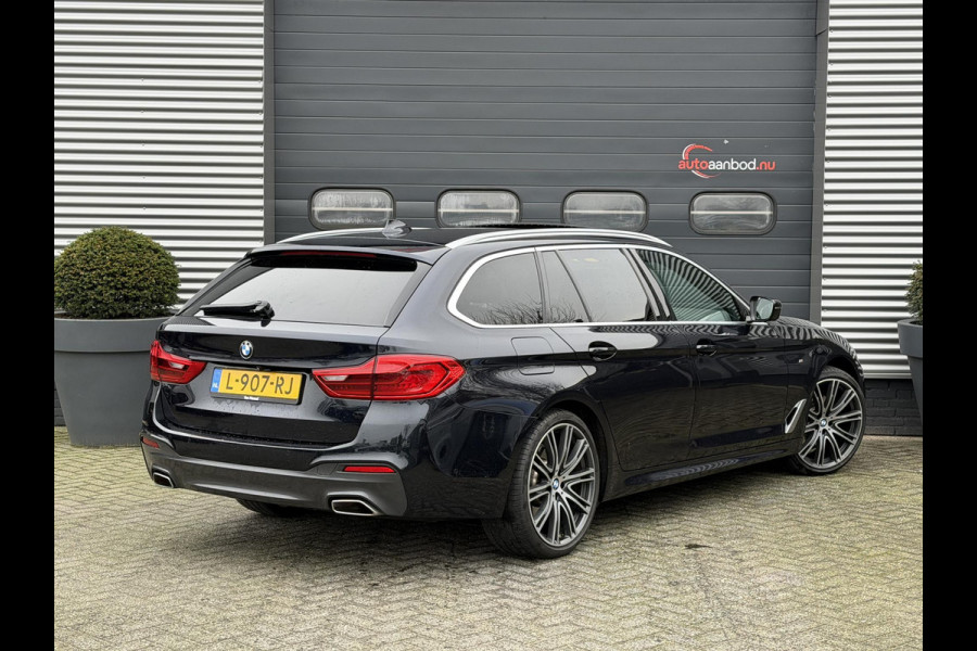 BMW 5 Serie Touring 520d xDrive High Executive M-Sport | Panoramadak | Camera | Elektrische Trekhaak | Elektrische Achterklep |