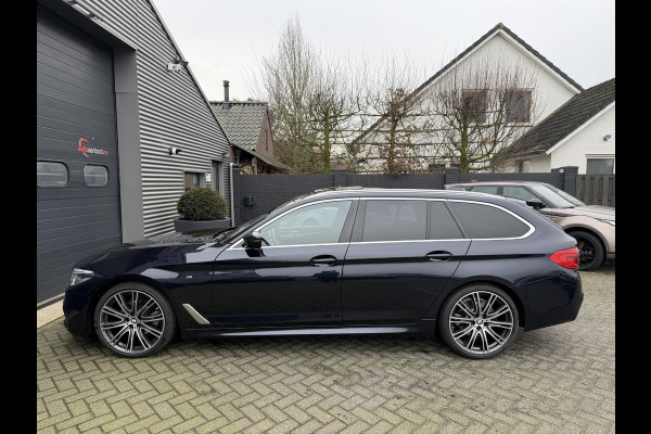 BMW 5 Serie Touring 520d xDrive High Executive M-Sport | Panoramadak | Camera | Elektrische Trekhaak | Elektrische Achterklep |