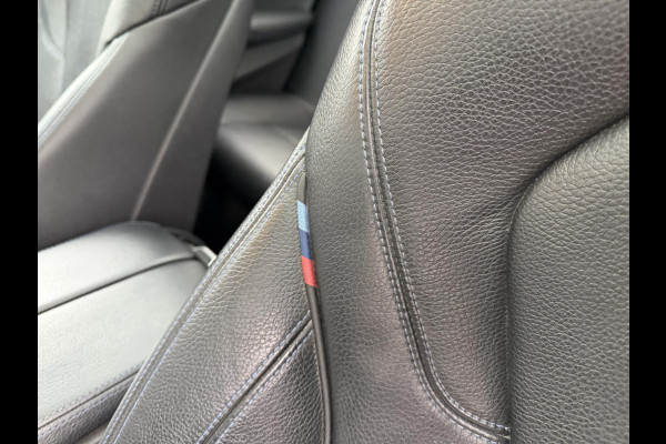 BMW 5 Serie Touring 520d xDrive High Executive M-Sport | Panoramadak | Camera | Elektrische Trekhaak | Elektrische Achterklep |