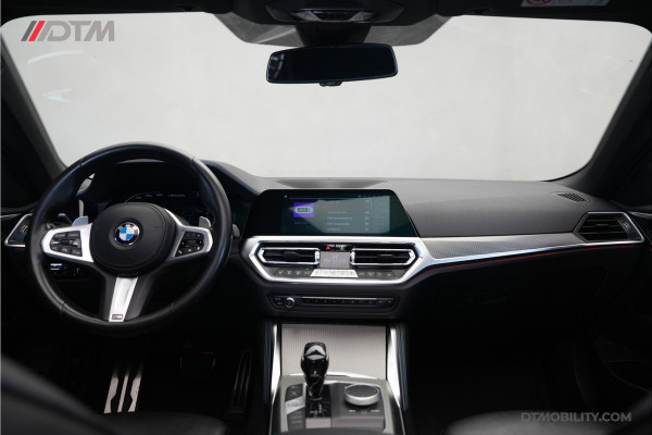 BMW 4 Serie Cabrio M440i xDrive High Executive | Adaptive Cruise Control | Ambient | Sanremo Grün